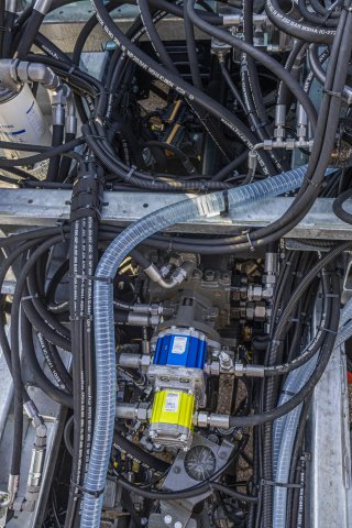 1 Preis Trilety GmbH Hydrostat Kehrmaschine